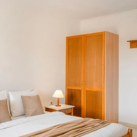 Hotel Century 4*