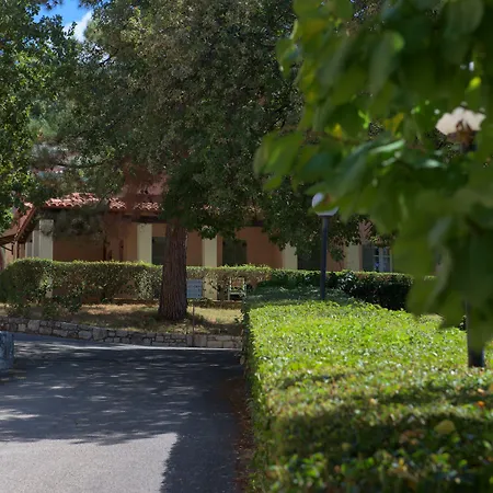 Century ホテル アカラヴィ