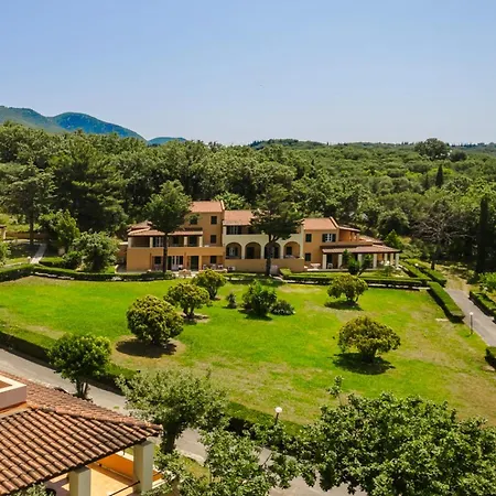 Hotel Century 4*